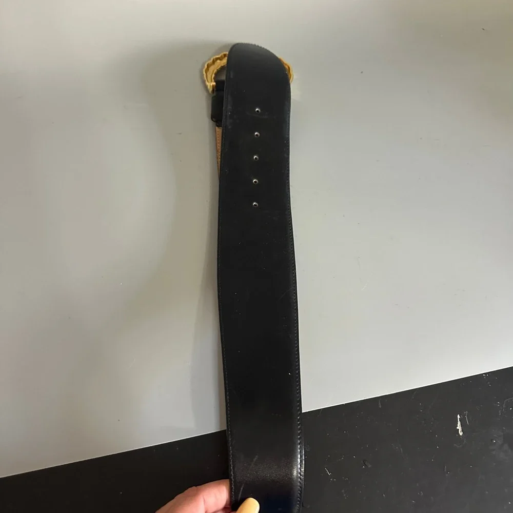 Lord & Taylor Vintage Black Leather Wide Waist Belt Gold Twisted Buckle Medium